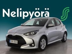Valkoinen Käytetty 2024 Toyota Yaris Hybrid Viistoperä | 21 990 € (Supertarjous)