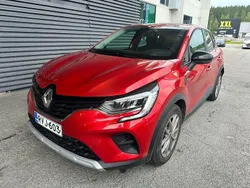 Käytetty 2022 Renault Captur Zen Katumaasturi | 17 680 € (Hyvä tarjous)