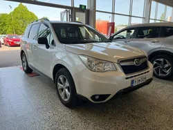 Valkoinen Käytetty 2013 Subaru Forester Katumaasturi | 13 800 € (Hyvä tarjous)