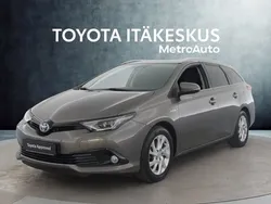 Harmaa Käytetty 2018 Toyota Auris Touring Sports Active Farmari | 17 880 € (Perustarjous)