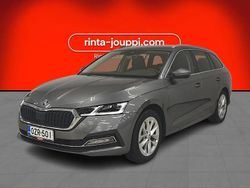 Harmaa Käytetty 2023 Skoda Octavia Style Farmari | 34 990 € (Kallis)