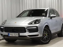 Käytetty 2018 Porsche Cayenne Katumaasturi | 56 890 € (Hyvä tarjous)
