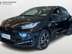 209 musta Käytetty 2024 Toyota Yaris Edition Viistoperä | 24 490 € (Kallis)