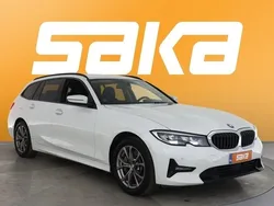 Valkoinen Käytetty 2021 BMW 330e Sport Line Farmari | 22 400 € (Supertarjous)