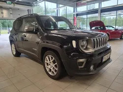 Käytetty 2020 Jeep Renegade Limited Katumaasturi | 19 900 €