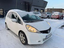 Valkoinen Käytetty 2012 Honda Jazz Elegance Viistoperä | 6 980 € (Perustarjous)