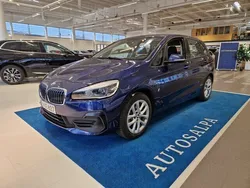 Sininen Käytetty 2019 BMW 225 Active Tourer Comfort Edition Tila-auto | 15 900 € (Perustarjous)