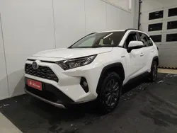 Käytetty 2021 Toyota RAV4 Hybrid Active Katumaasturi | 28 990 € (Supertarjous)