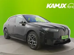 Musta Käytetty 2022 BMW iX Sport Line Katumaasturi | 66 880 €