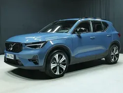Käytetty 2023 Volvo XC40 Plus Katumaasturi | 39 800 € (Hieman kallis)