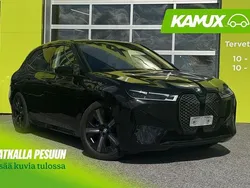 Musta Käytetty 2022 BMW iX Sport Line Katumaasturi | 59 780 € (Supertarjous)