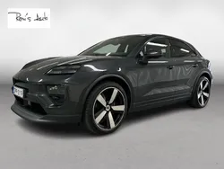 Harmaa Käytetty 2025 Porsche Macan Katumaasturi | 112 500 €