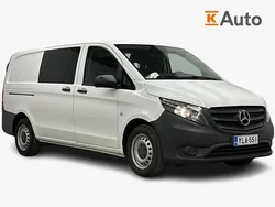 Valkoinen Käytetty 2019 Mercedes Vito Tila-auto | 19 690 € (Hyvä tarjous)