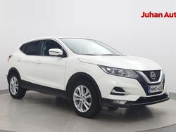 Valkoinen Käytetty 2021 Nissan Qashqai N-Connecta Katumaasturi | 20 880 € (Perustarjous)
