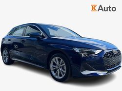 Sininen Uusi 2025 Audi A3 Sportback e-tron Viistoperä | 49 769 € (Kallis)