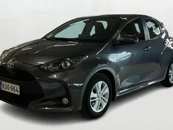 Harmaa Käytetty 2022 Toyota Yaris Active Viistoperä | 19 490 € (Perustarjous)