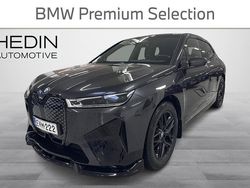Käytetty 2022 BMW iX Katumaasturi | 46 990 € (Perustarjous)