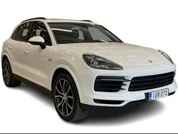 Käytetty 2019 Porsche Cayenne Katumaasturi | 57 700 € (Supertarjous)