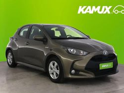 Ruskea Käytetty 2021 Toyota Yaris Hybrid Active Sedan | 18 760 € (Perustarjous)