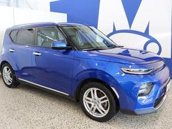 Sininen Käytetty 2023 Kia Soul EV Katumaasturi | 28 900 €