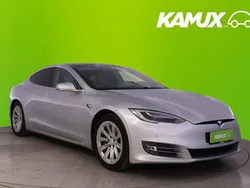 Hopea / harmaa Käytetty 2018 Tesla Model S Sedan | 31 900 € (Perustarjous)