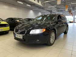 Käytetty 2010 Volvo V70 Summum Farmari | 11 900 € (Hyvä tarjous)