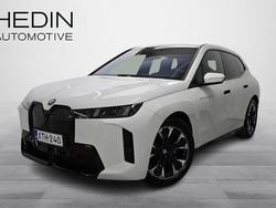 Valkoinen Käytetty 2025 BMW iX M Sport Katumaasturi | 93 800 €