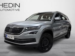 Harmaa Käytetty 2020 Skoda Kodiaq Business Line Katumaasturi | 33 900 € (Perustarjous)