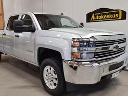 Met. harmaa Käytetty 2015 Chevrolet Silverado Sedan | 37 900 €