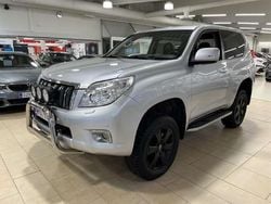Hopea Käytetty 2010 Toyota Land Cruiser Luxury Katumaasturi | 24 900 €