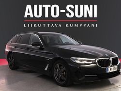 Musta Käytetty 2022 BMW 530e Farmari | 32 900 € (Perustarjous)