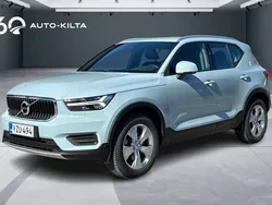 Sininen Käytetty 2018 Volvo XC40 Momentum Katumaasturi | 27 900 € (Supertarjous)