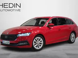 Punainen Käytetty 2020 Skoda Octavia Style Farmari | 21 900 € (Hieman kallis)
