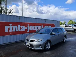 Käytetty 2014 Toyota Auris Touring Sports Active Farmari | 9 800 € (Perustarjous)