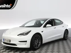 Valkoinen Käytetty 2021 Tesla Model 3 Standard Range Plus Sedan | 25 590 € (Perustarjous)