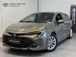 Ruskea (beige) Käytetty 2024 Toyota Corolla Edition Farmari | 31 970 € (Perustarjous)
