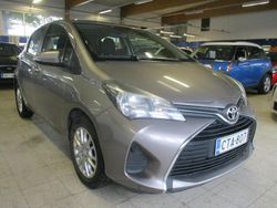 Ruskea Käytetty 2015 Toyota Yaris Multidrive S Viistoperä | 10 980 € (Perustarjous)