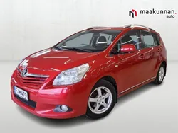 Punainen Käytetty 2010 Toyota Verso Sol Tila-auto | 10 800 € (Hyvä tarjous)