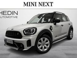 Hopea Käytetty 2023 Mini Cooper Countryman Essential Katumaasturi | 32 900 € (Kallis)