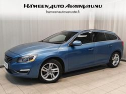 Sininen Käytetty 2013 Volvo V60 Momentum Farmari | 8 500 € (Kallis)