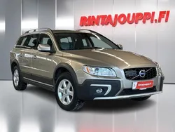 Harmaa Käytetty 2016 Volvo XC70 Standard Katumaasturi | 24 230 € (Perustarjous)