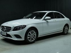 Valkoinen Käytetty 2019 Mercedes C200 Avantgarde Sedan | 25 500 € (Hyvä tarjous)