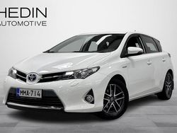 Valkoinen Käytetty 2014 Toyota Auris Hybrid Active Viistoperä | 13 790 € (Perustarjous)