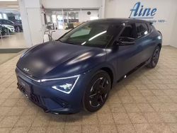 Sininen Uusi 2025 Kia EV6 GT-Line Katumaasturi | 57 990 € (Perustarjous)