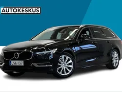 Musta Käytetty 2020 Volvo V90 Momentum Farmari | 24 900 € (Hyvä tarjous)