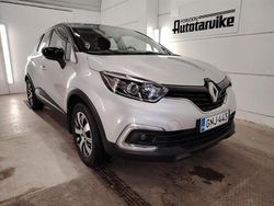 Harmaa Käytetty 2019 Renault Captur Katumaasturi | 17 900 € (Perustarjous)