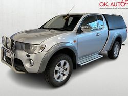 Harmaa Käytetty 2010 Mitsubishi L200 Intense Nouto | 11 400 € (Hyvä tarjous)