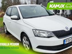 Valkoinen Käytetty 2015 Skoda Fabia Sedan | 8 490 € (Perustarjous)
