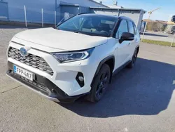Hopea Käytetty 2017 Toyota RAV4 Hybrid Edition Katumaasturi | 23 450 € (Supertarjous)