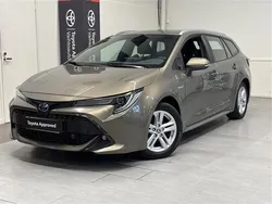 Ruskea (beige) Käytetty 2022 Toyota Corolla Active Farmari | 24 970 € (Perustarjous)